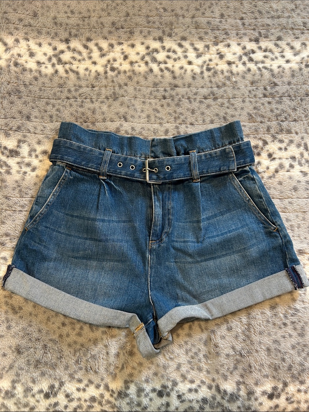Alice + Olivia High-Rise Rolled Cuff Denim Shorts with Belt - Blue